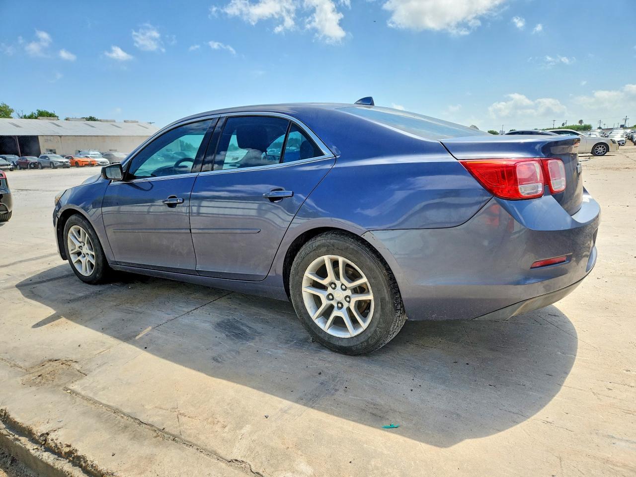 2014 Chevrolet Malibu 1Lt - Фото 2