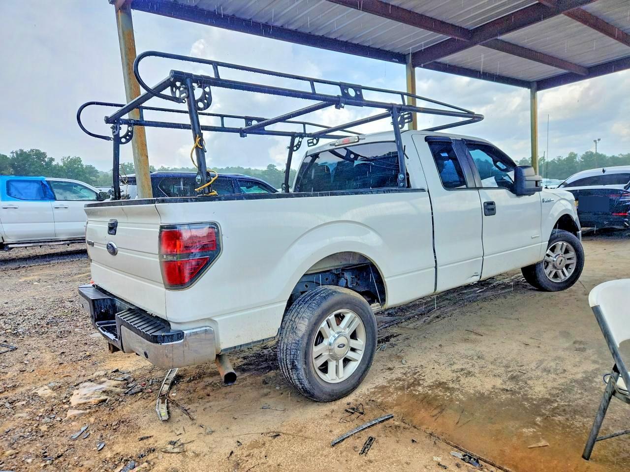 2014 Ford 150 - Фото 3