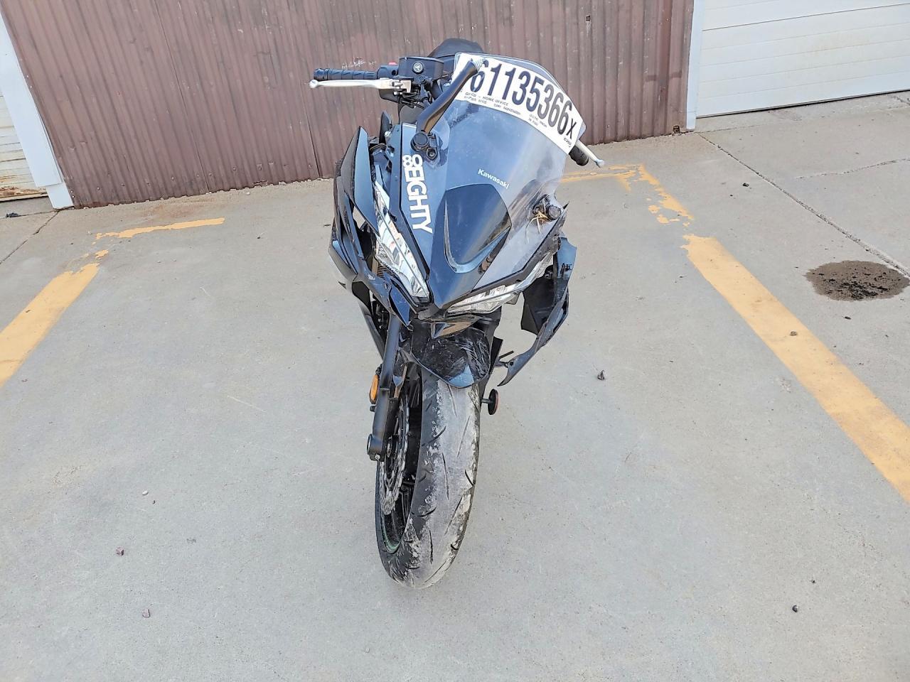 2025 Kawasaki Ex650 R - Image 2
