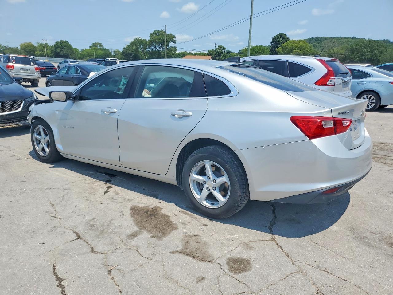 2018 Chevrolet Malibu Ls - Image 2