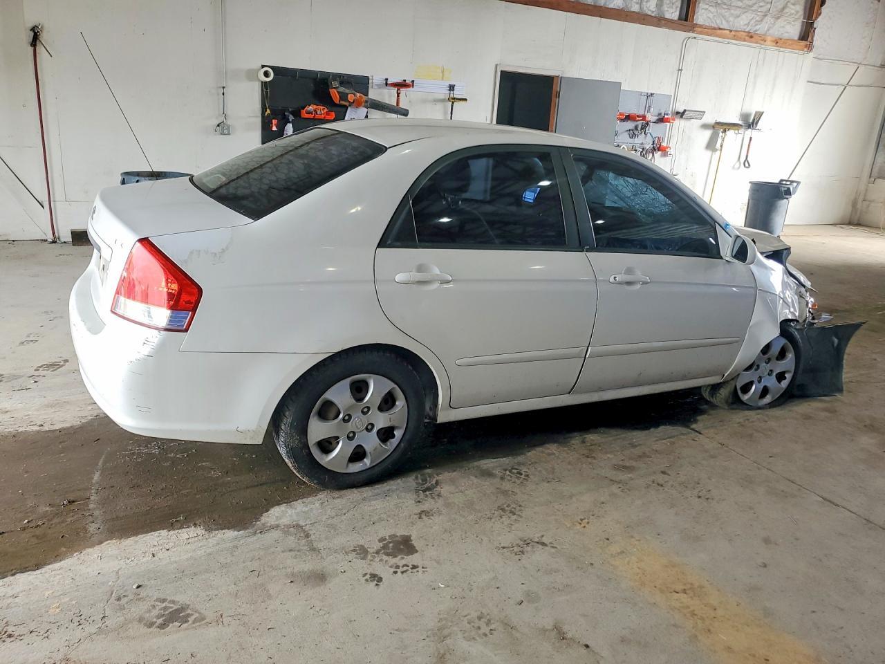 2007 Kia Spectra Lx - Image 3