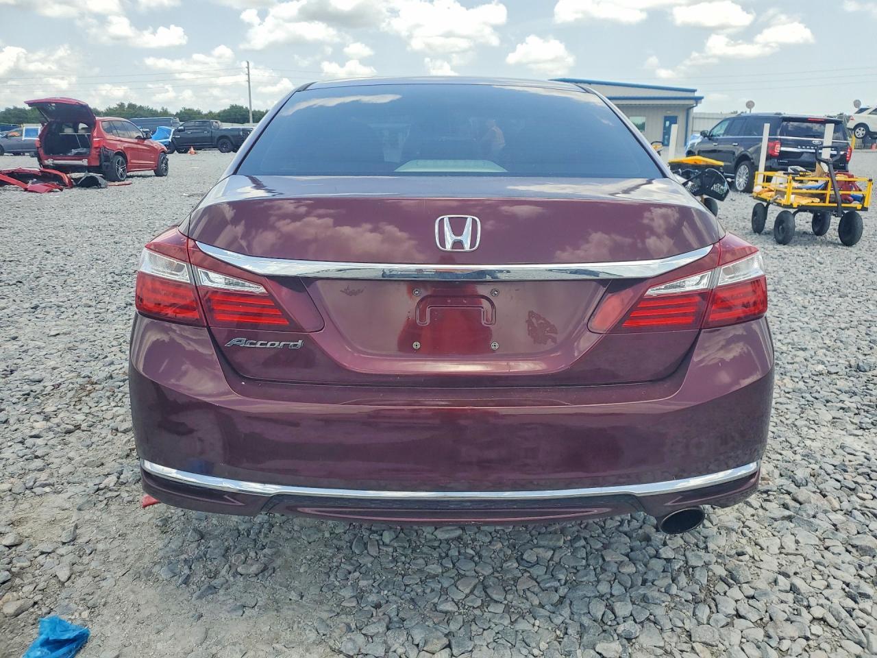 2017 Honda Accord Lx - Фото 6