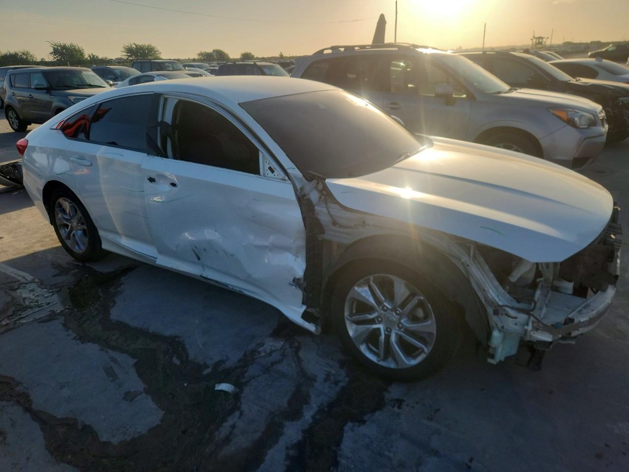 2020 Honda Accord Lx - Фото 4