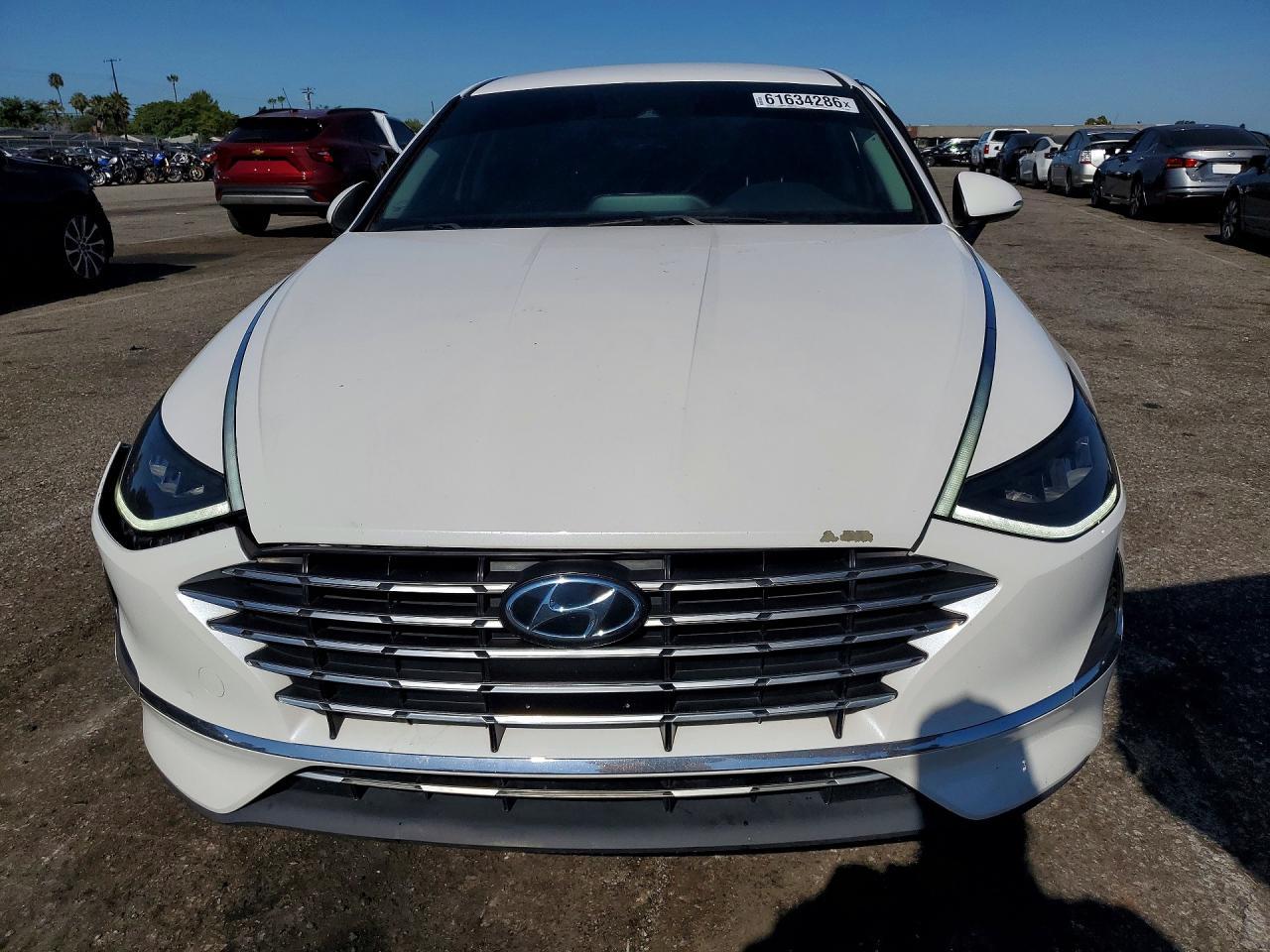 2021 Hyundai Sonata Hybrid Blue - Image 5