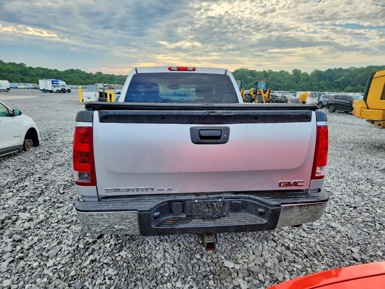 2012 GMC Sierra K1500 Sle - Image 6