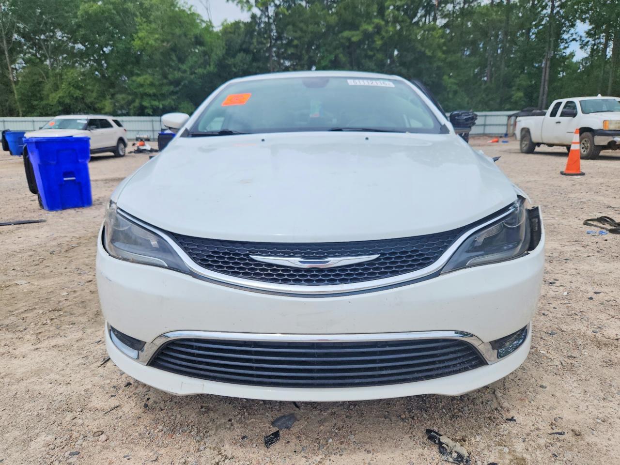 2017 Chrysler 200 Limited - Фото 5