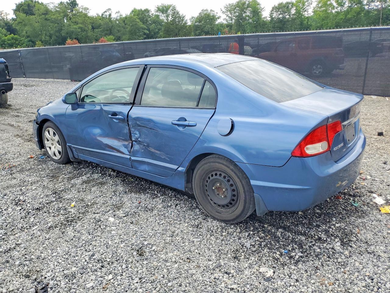 2010 Honda Civic - Фото 2