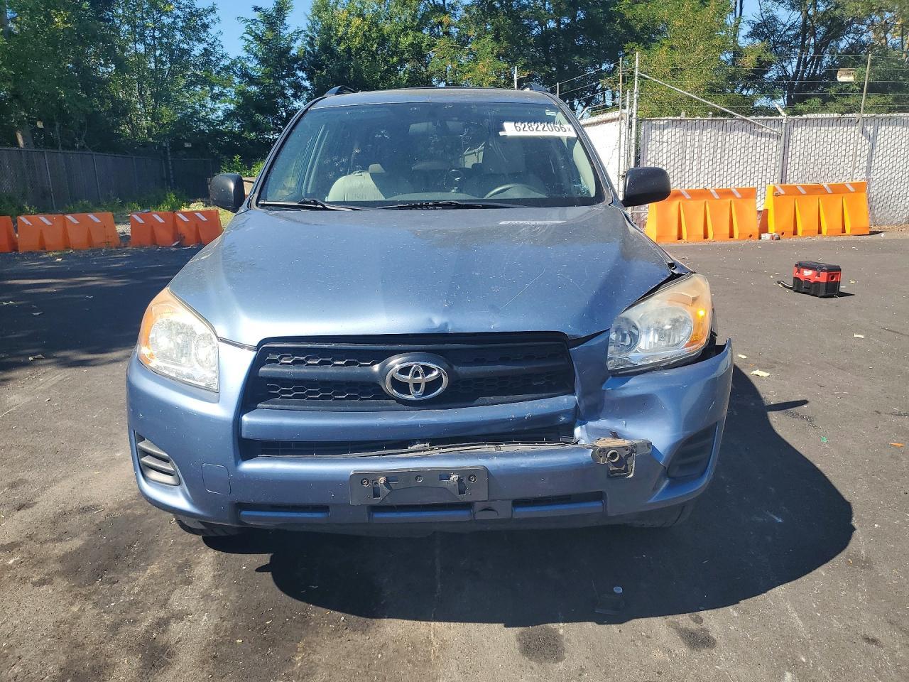 2011 Toyota Rav4 Base - Image 5
