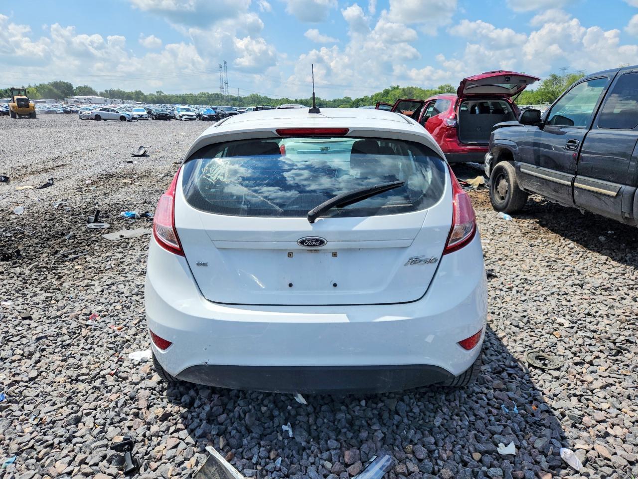 2016 Ford Fiesta Se - Image 6