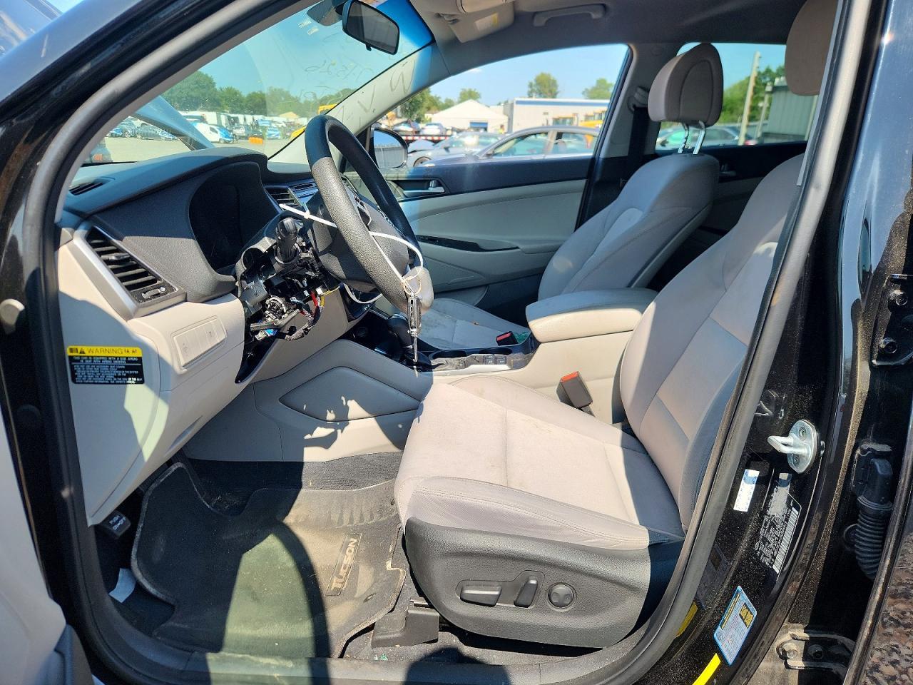 2017 Hyundai Tucson Se - Фото 7