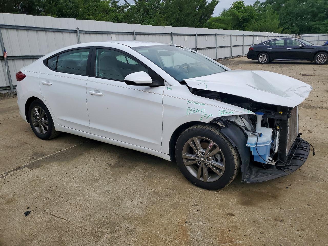2017 Hyundai Elantra Se - Фото 4
