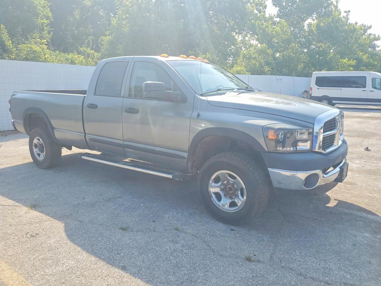 2008 Dodge Ram 2500 St - Фото 4