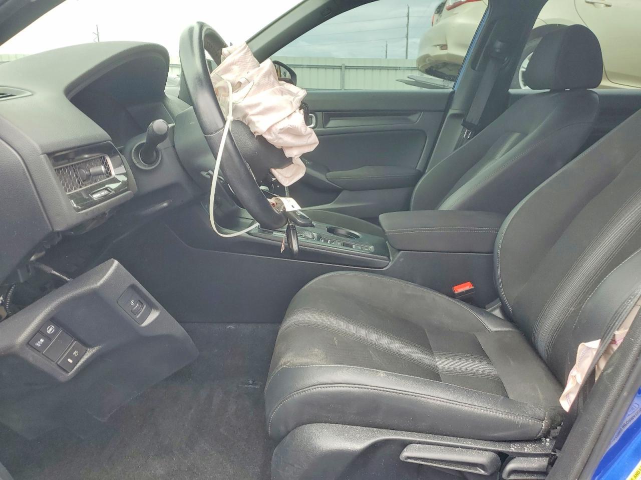 2023 Honda Civic Sport - Image 7