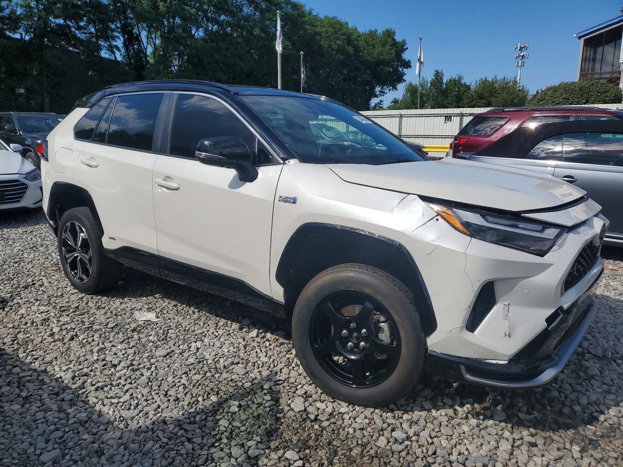 2021 Toyota Rav4 Prime Xse - Image 4