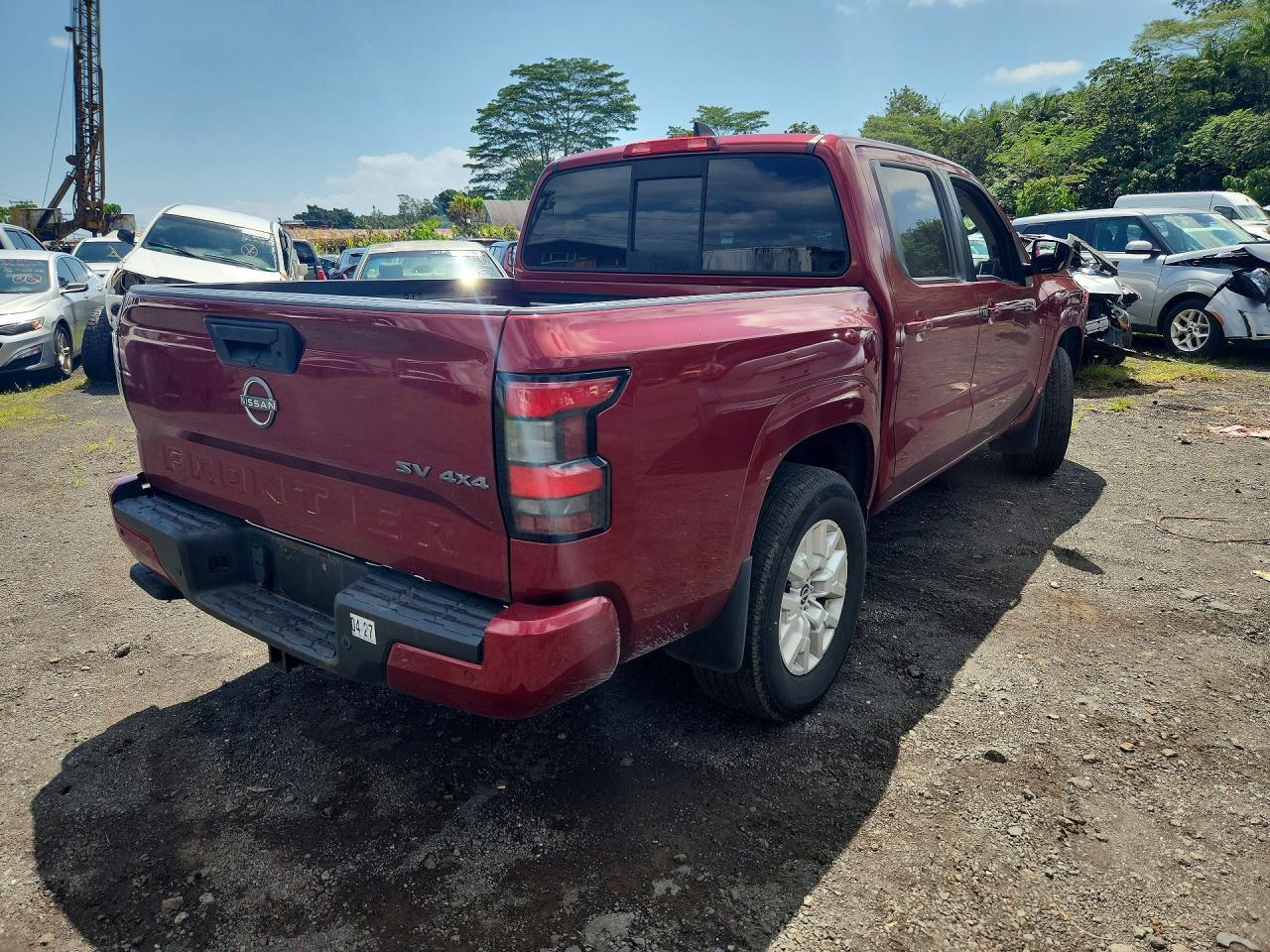 2022 Nissan Froniter - Image 3