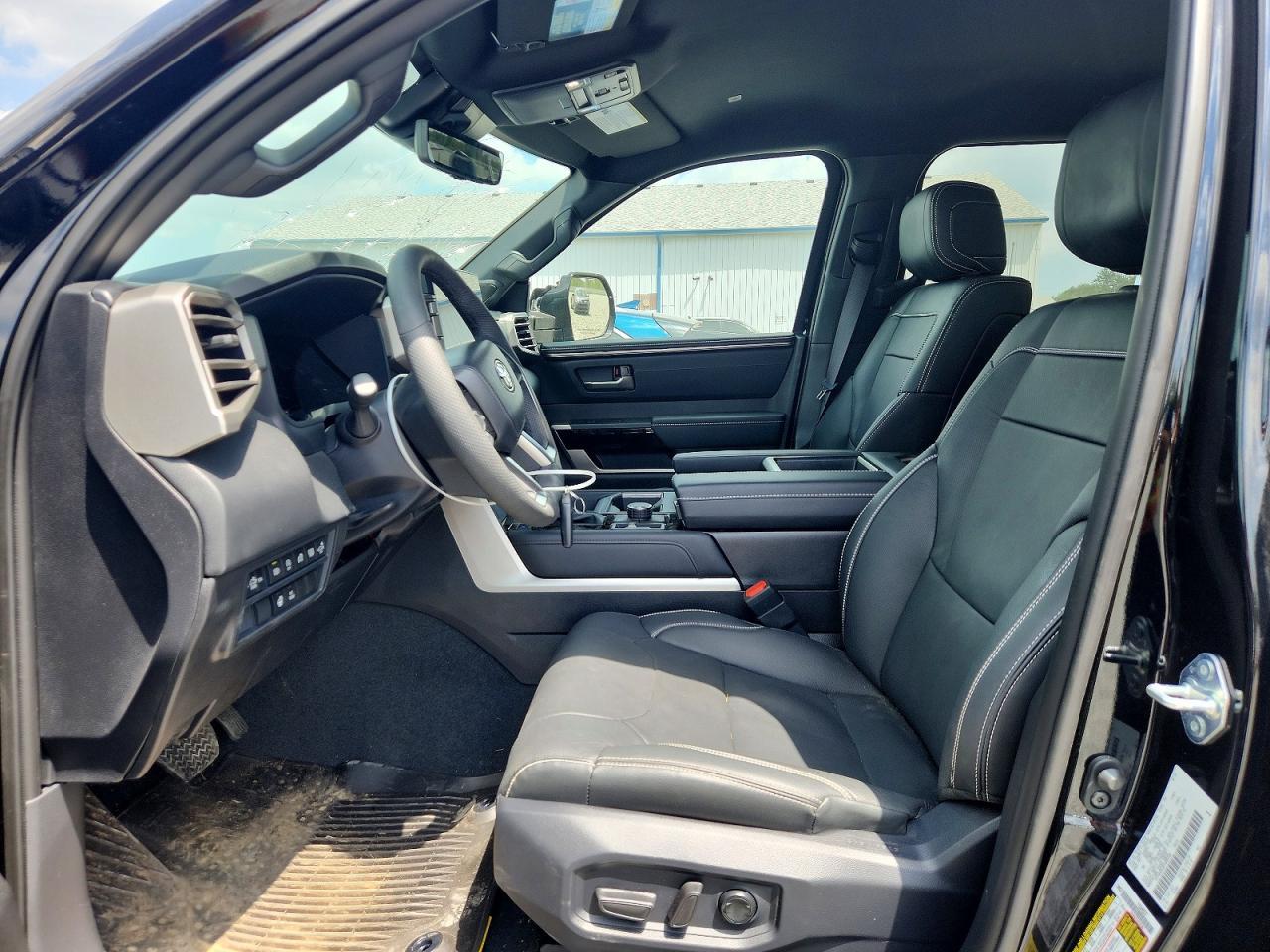 2026 Toyota Tundra Limited - Image 7