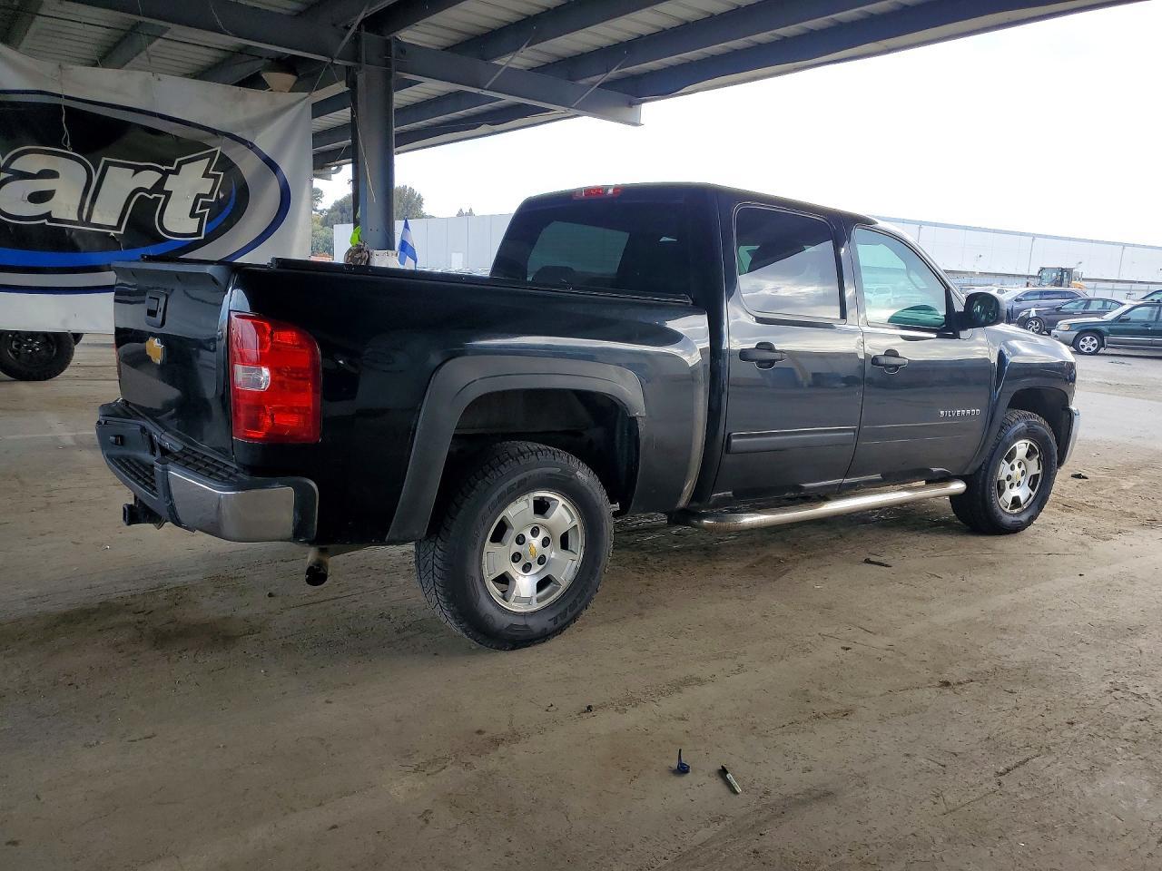 2013 Chevrolet Silverado K1500 Lt - Image 3
