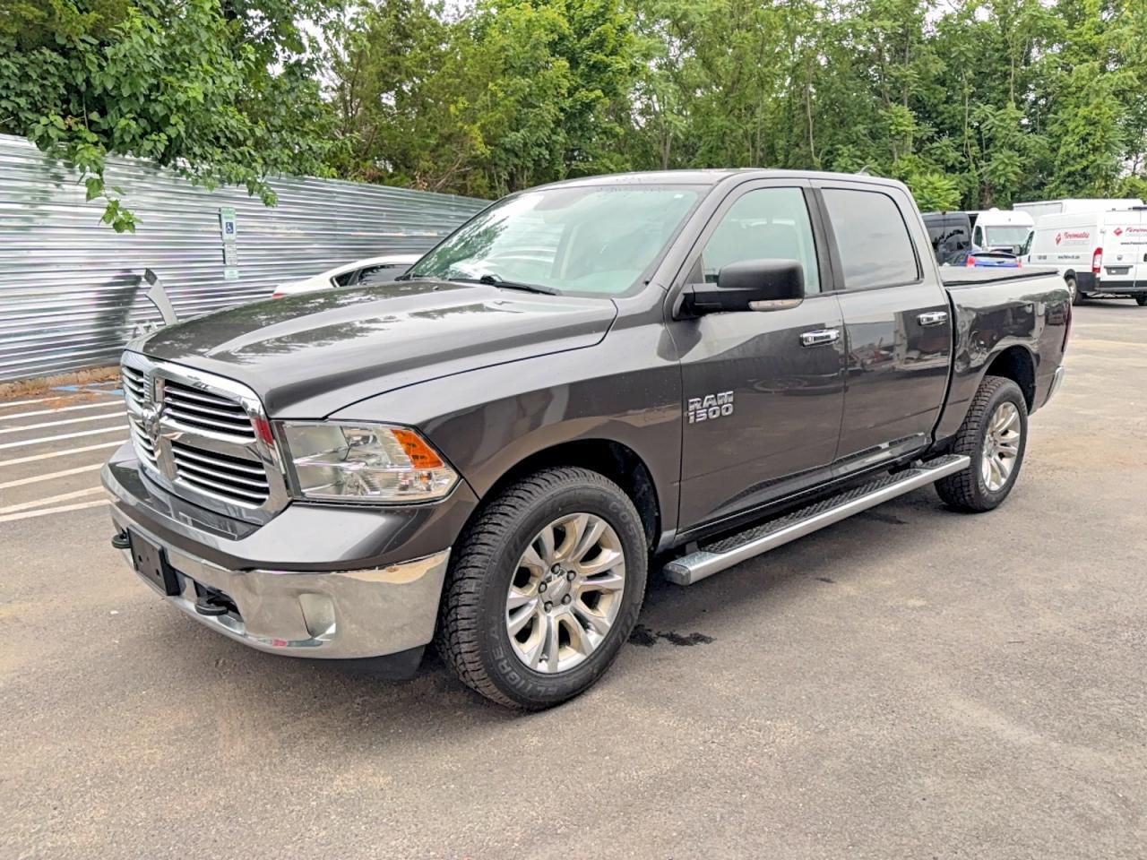 2015 Ram 1500 Slt - Image 2