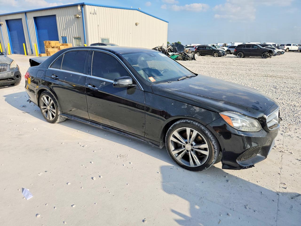 2016 Mercedes-Benz E 350 4Matic - Фото 4