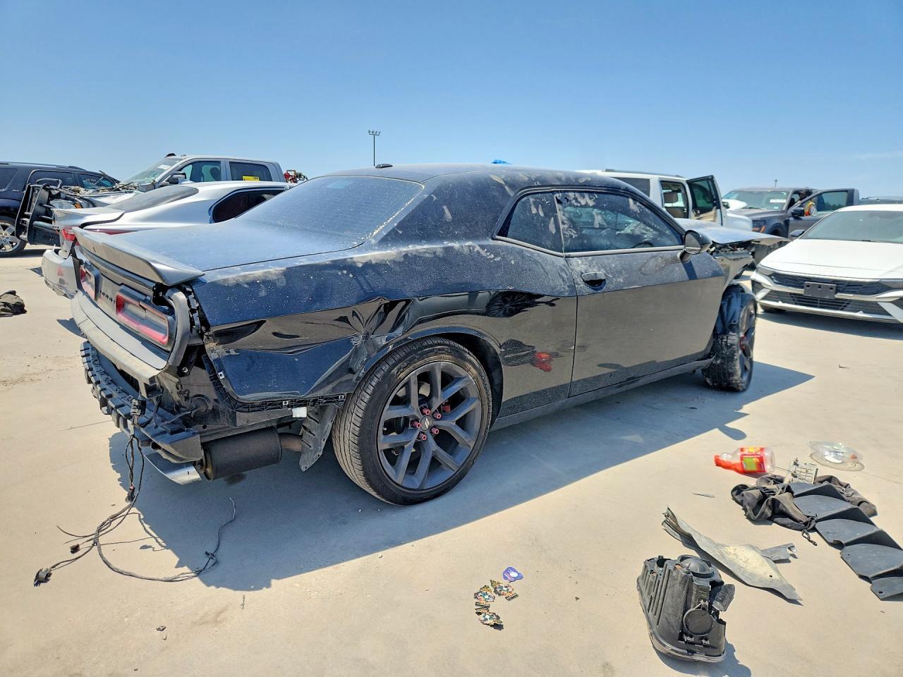 2022 Dodge Challenger R/T - Фото 3