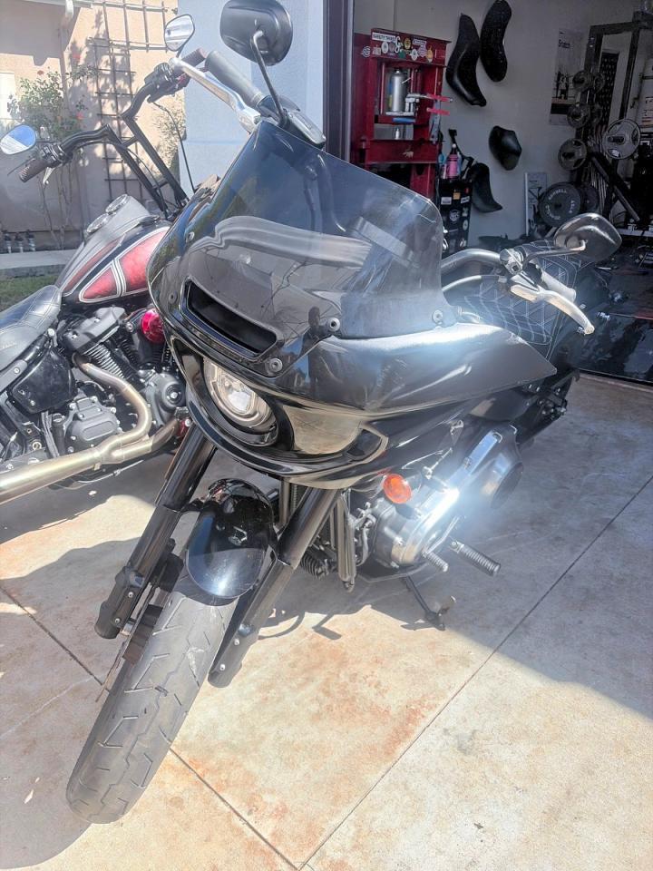 2024 Harley-Davidson Fxlrst - Image 2