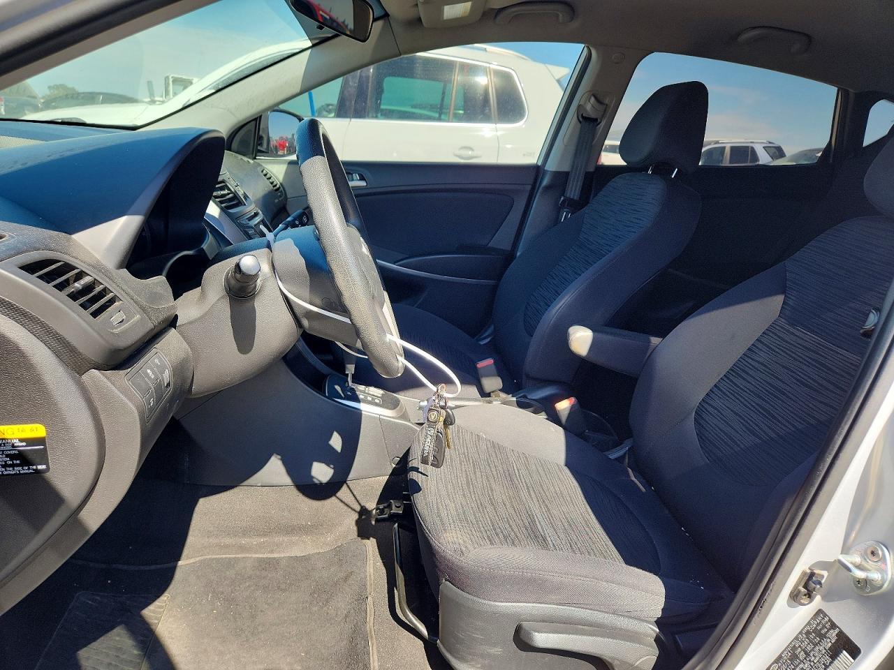 2016 Hyundai Accent Se - Image 7