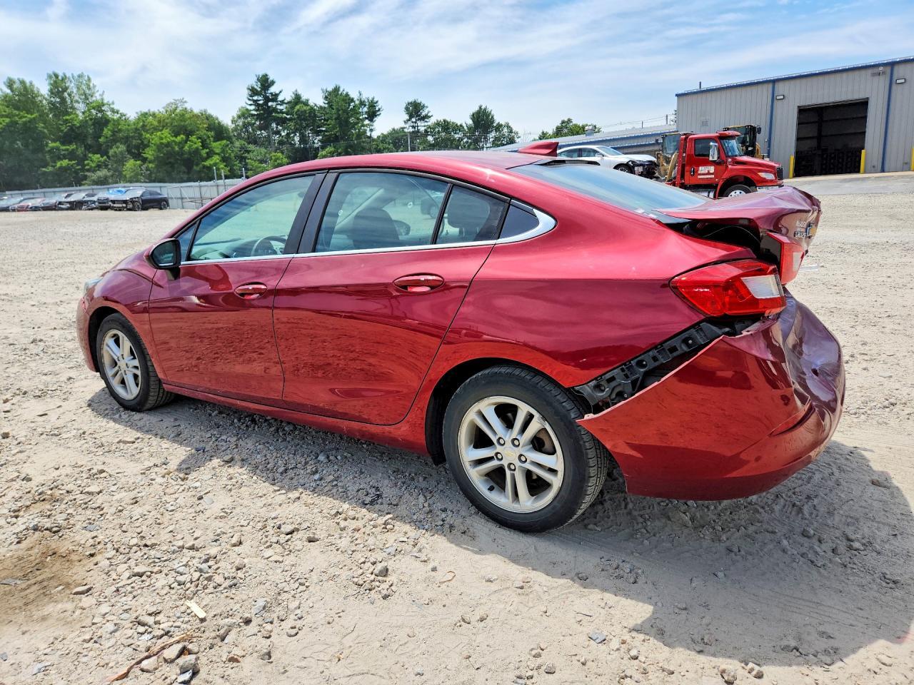 2018 Chevrolet Cruze Lt - Фото 2
