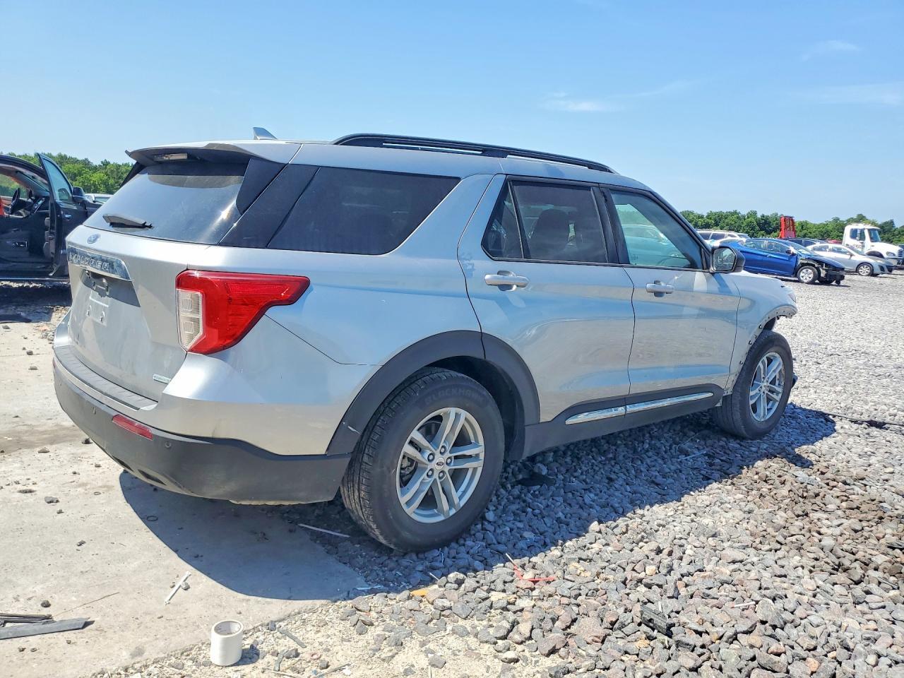 2020 Ford Explorer Xlt - Image 3