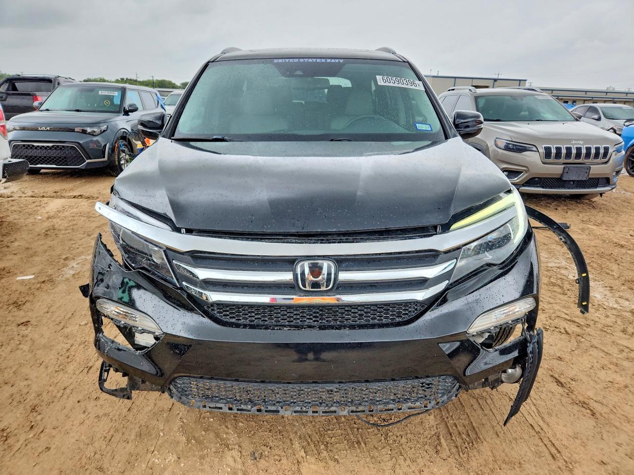 2017 Honda Pilot Elite - Image 5