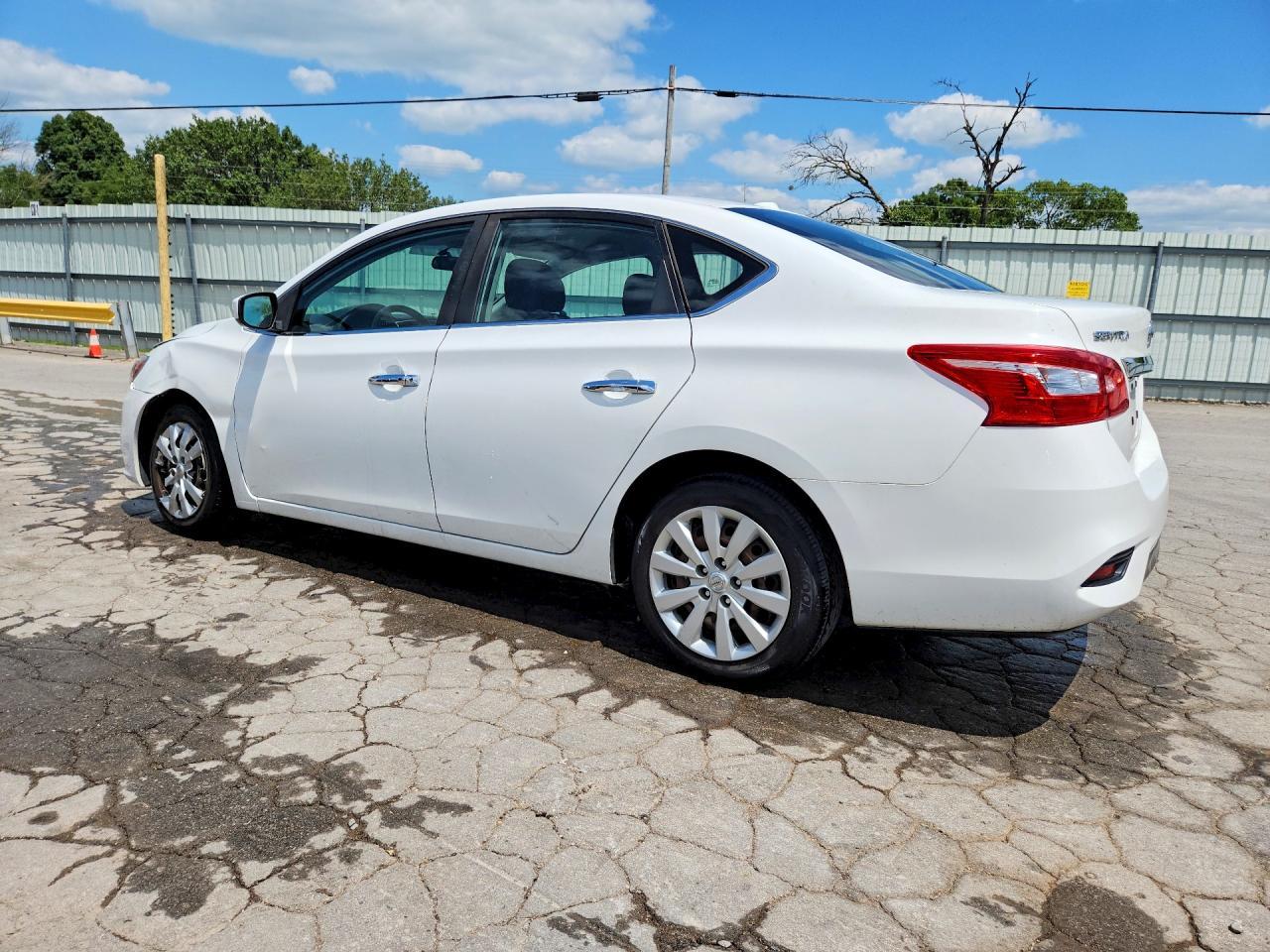 2017 Nissan Sentra Sv - Фото 2