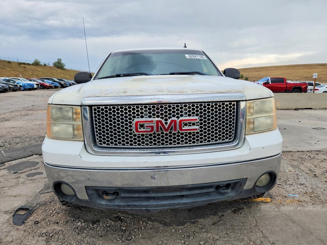 2008 GMC Sierra K1500 - Image 5