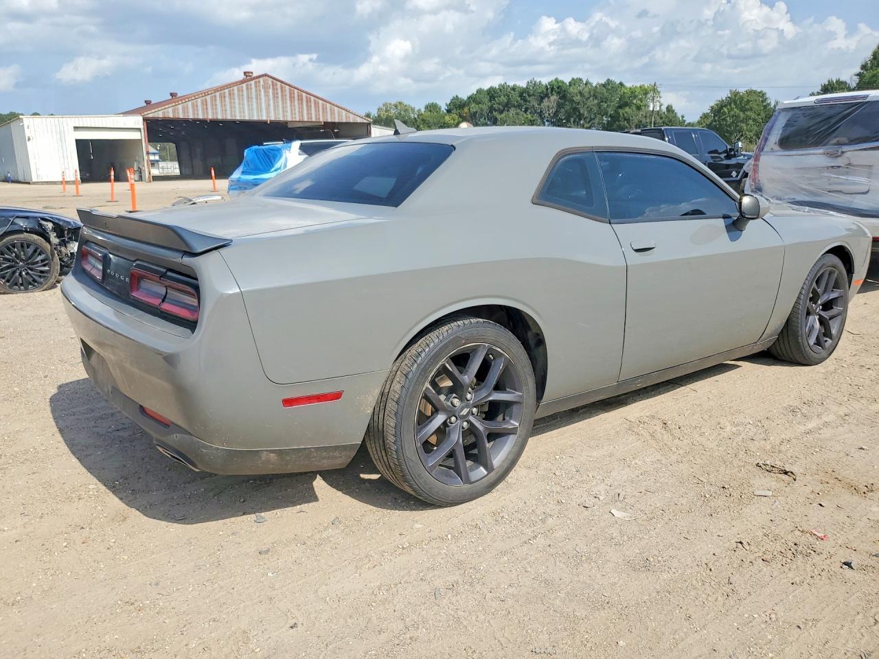 2018 Dodge Challenger Sxt - Фото 3
