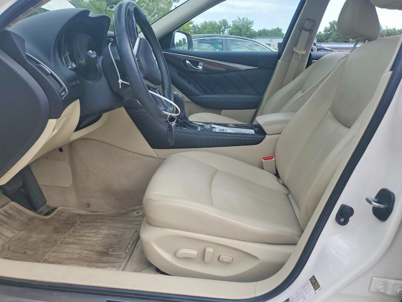 2019 Infiniti Q50 3.0T Luxe - Image 7