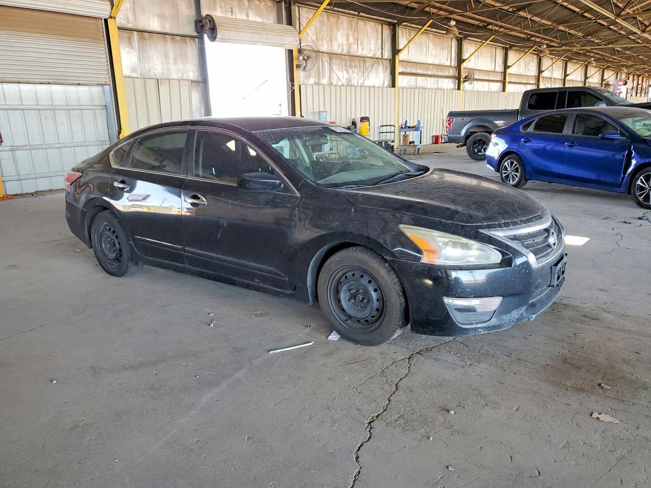 2015 Nissan Altima 2.5 S - Фото 4