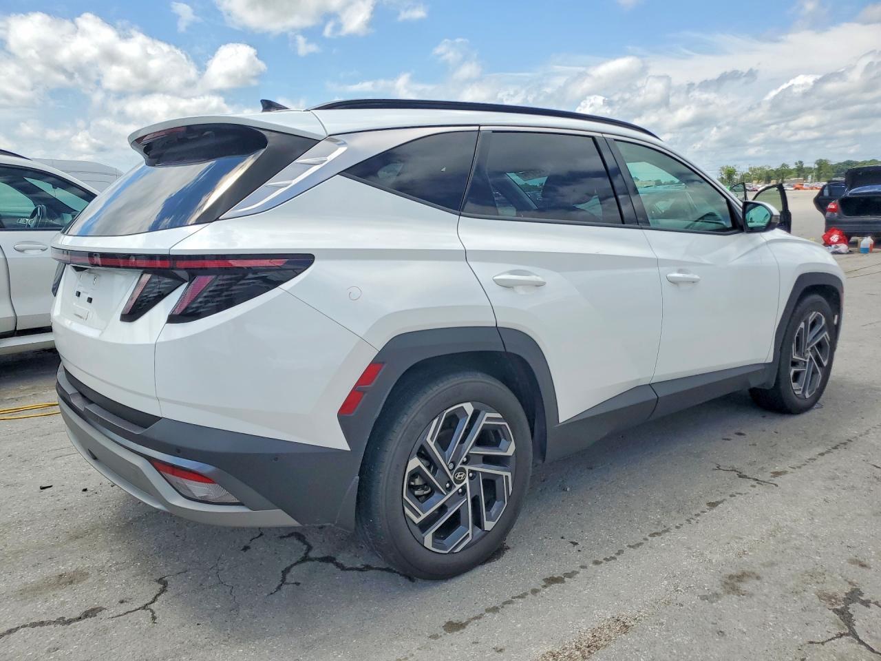 2025 Hyundai Tucson Limited - Фото 3