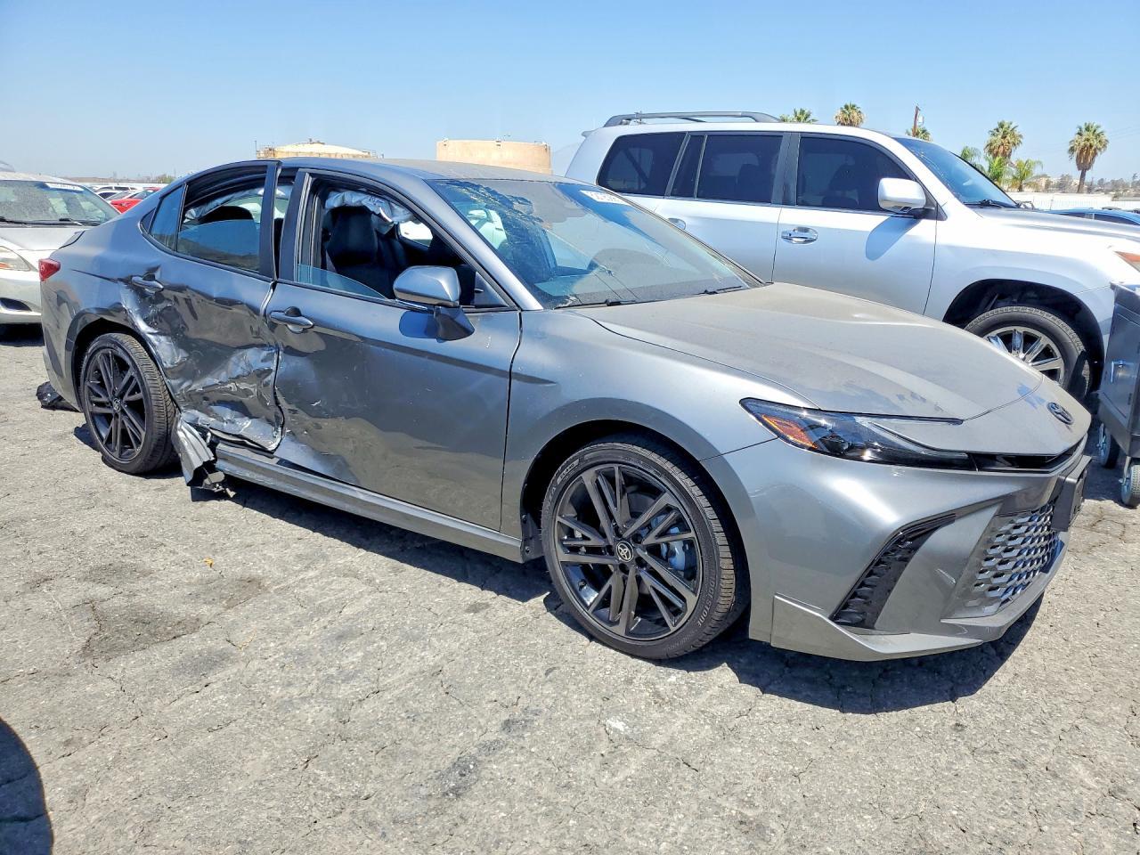 2026 Toyota Camry Xse - Фото 4