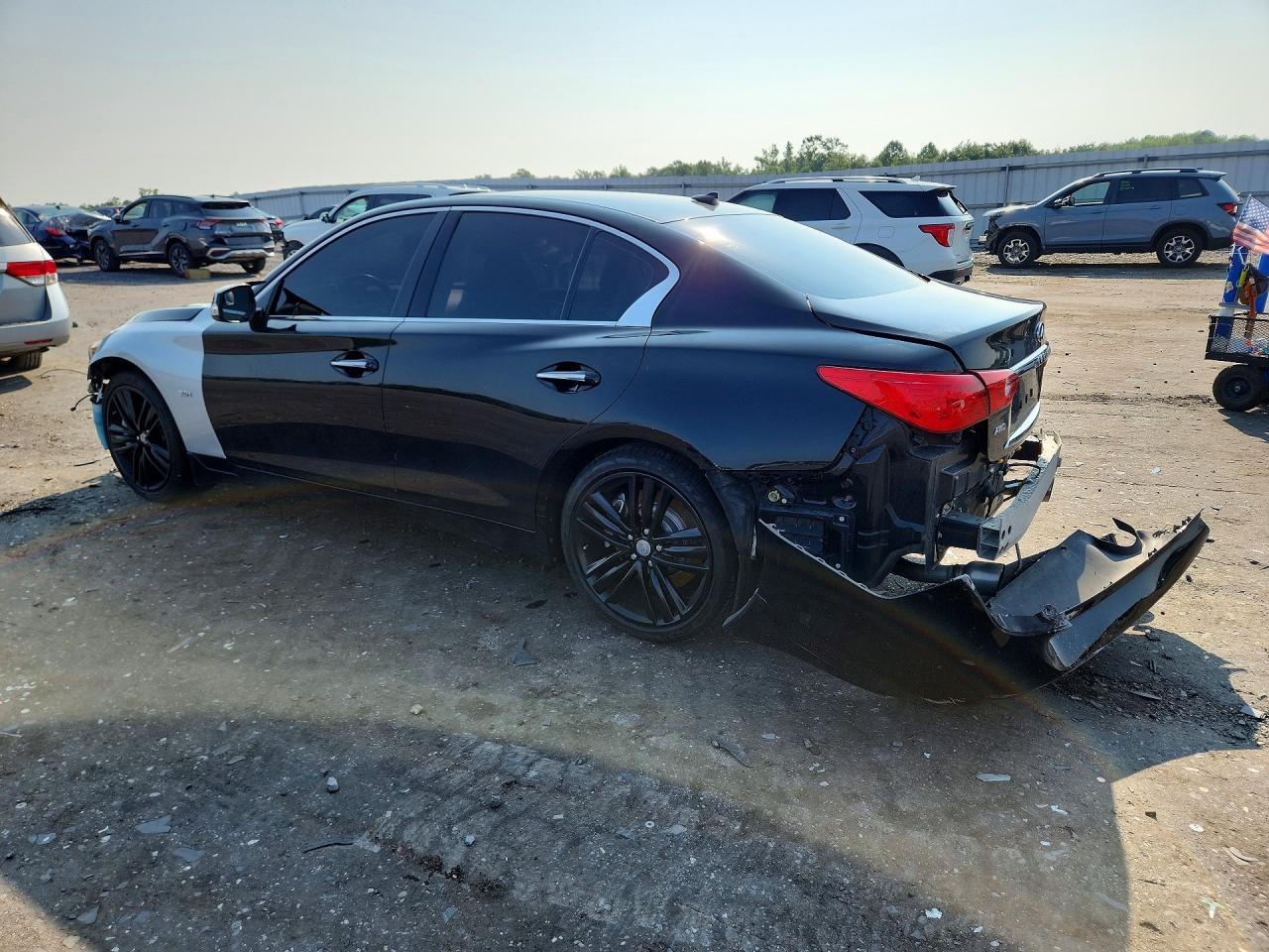 2017 Infiniti Q50 2.0T Sport - Фото 2