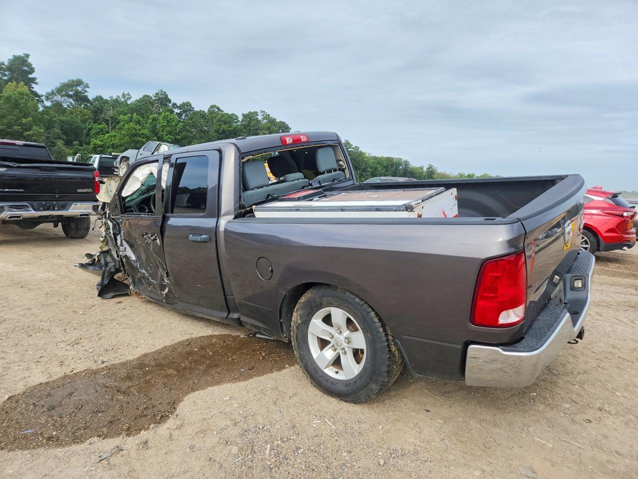 2019 Ram 1500 Classic Tradesman - Image 2