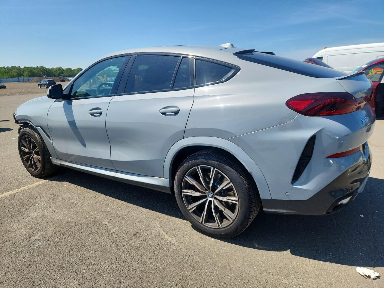 2026 BMW X6 xDrive40I - Фото 2