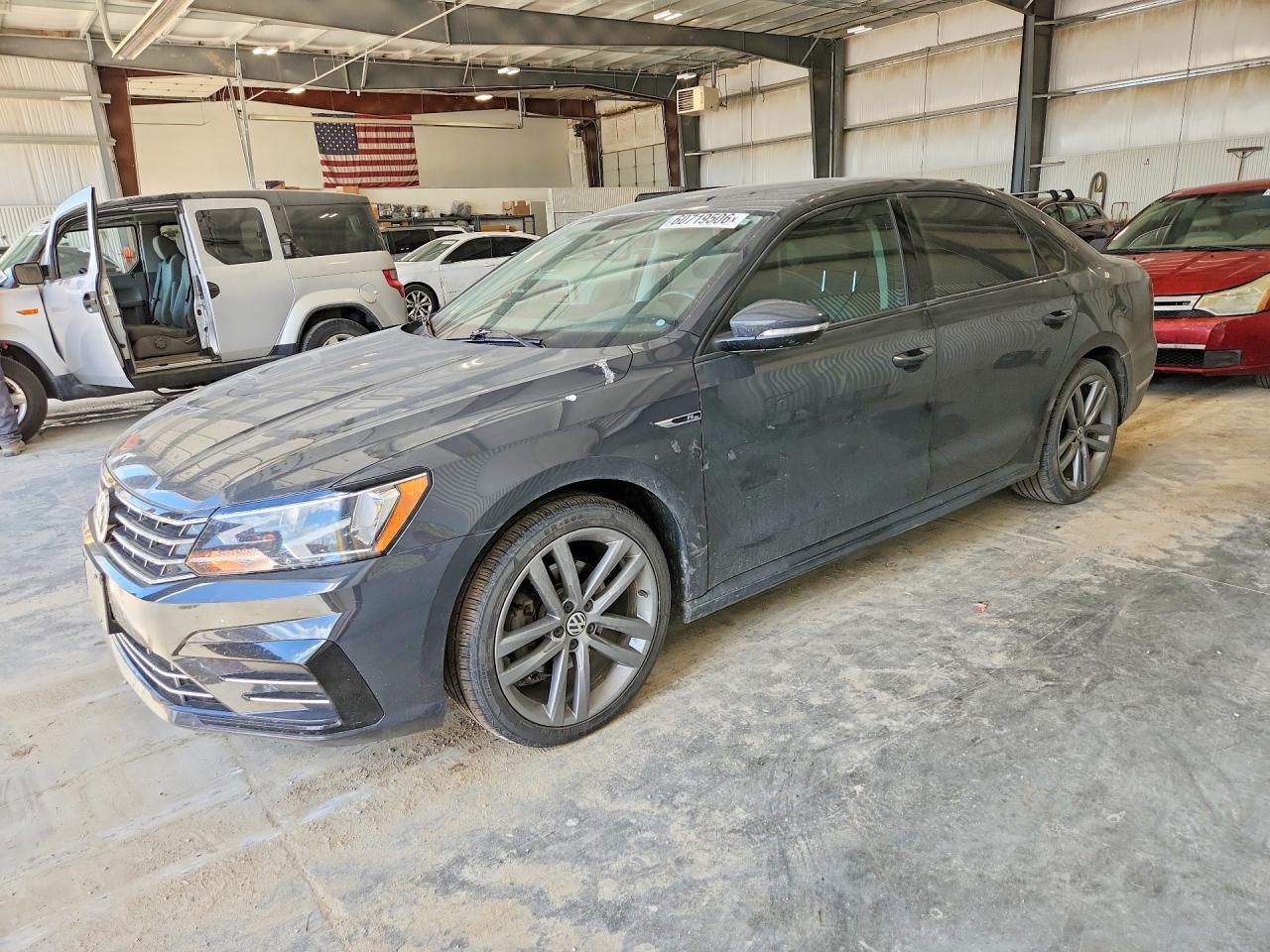 2018 Volkswagen Passat S