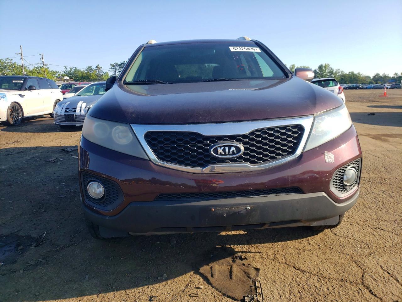2013 Kia Sorento Lx - Image 5