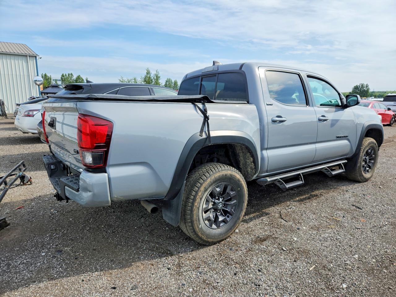 2021 Toyota Tacoma Sr V6 - Фото 3