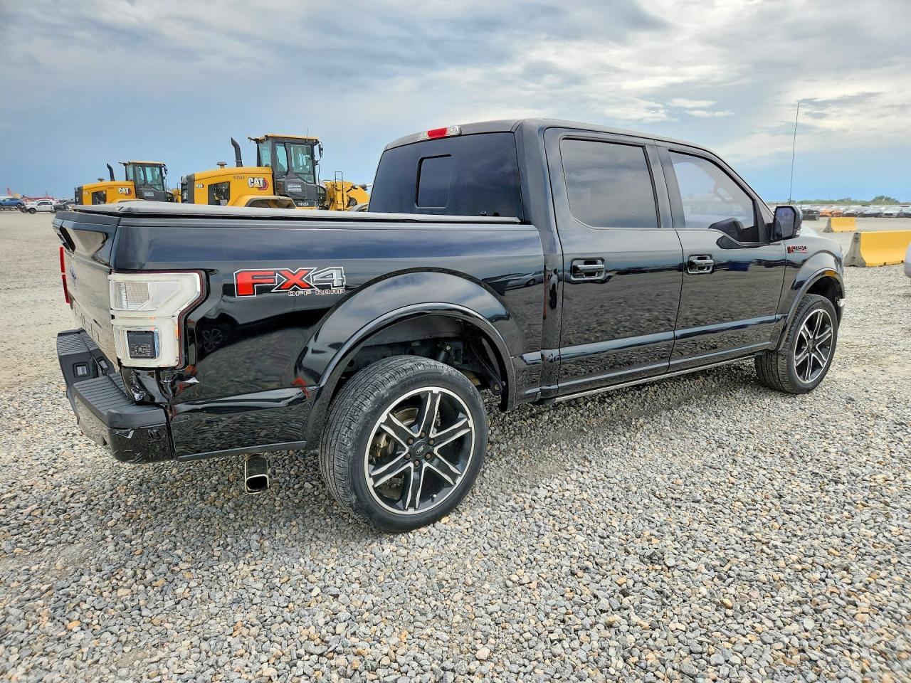 2018 Ford F150 Supercrew - Фото 3