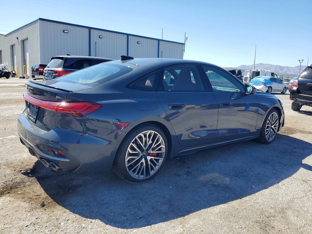 2025 Audi S5 Prestige - Фото 3