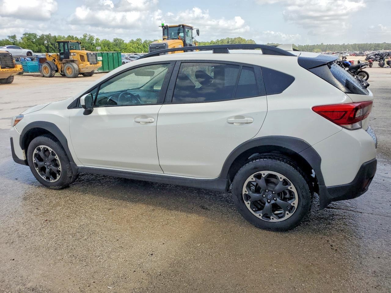 2021 Subaru Crosstrek Premium - Фото 2