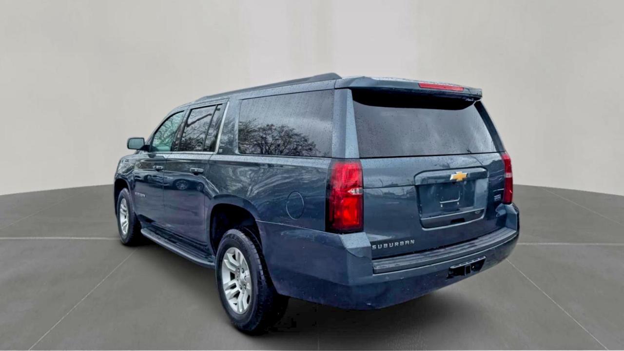 2019 Chevrolet Suburban K1500 Lt - Image 3