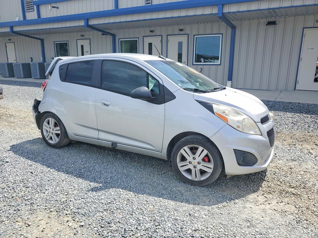 2013 Chevrolet Spark Ls - Image 4
