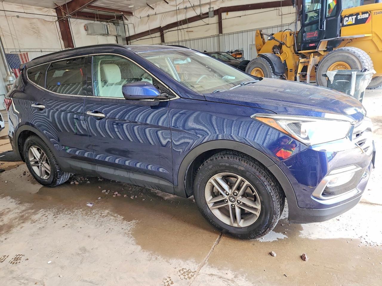 2017 Hyundai Santa Fe Sport 2.4L - Image 4