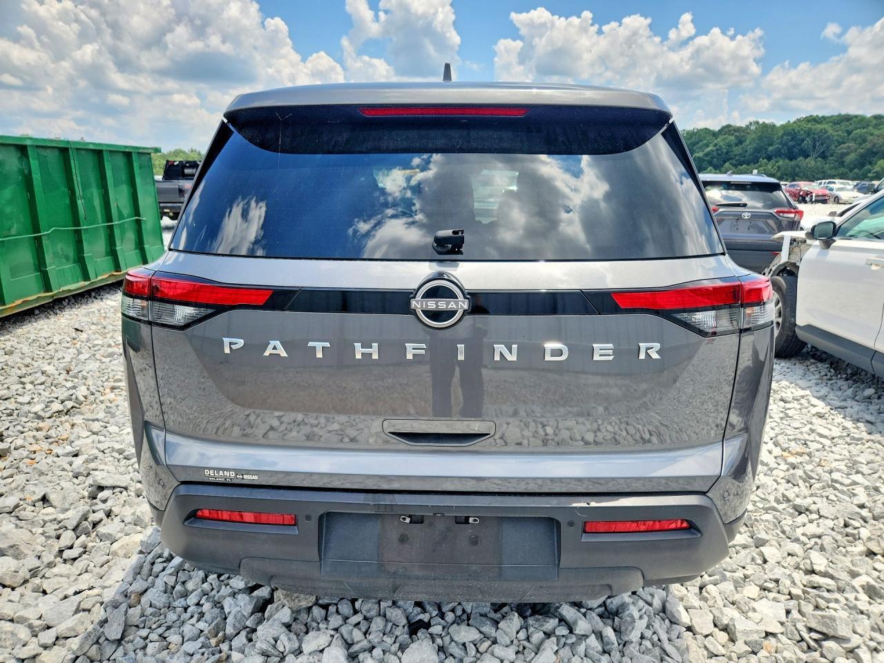 2022 Nissan Pathfinder S - Image 6