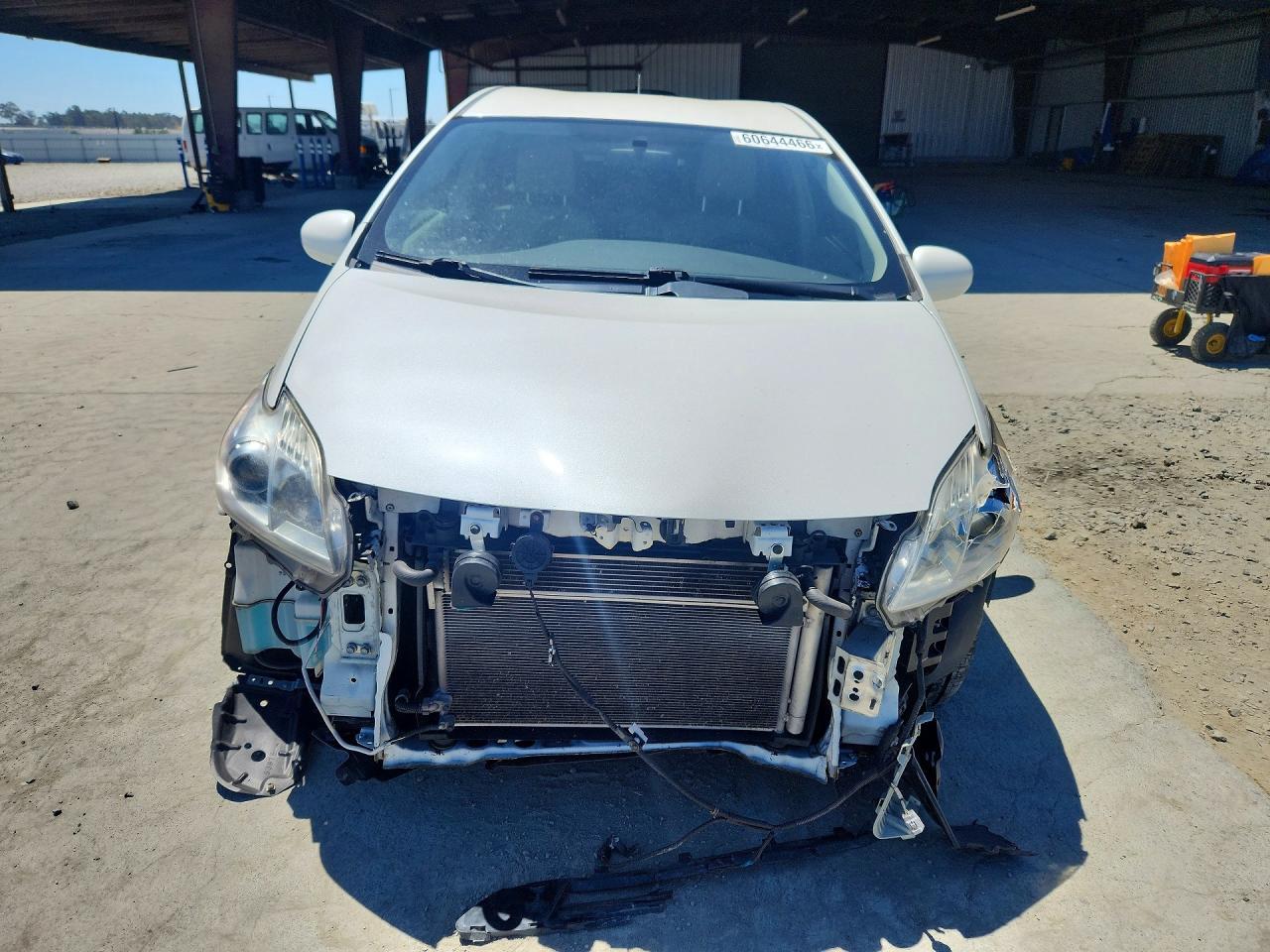 2015 Toyota Prius Two - Фото 5